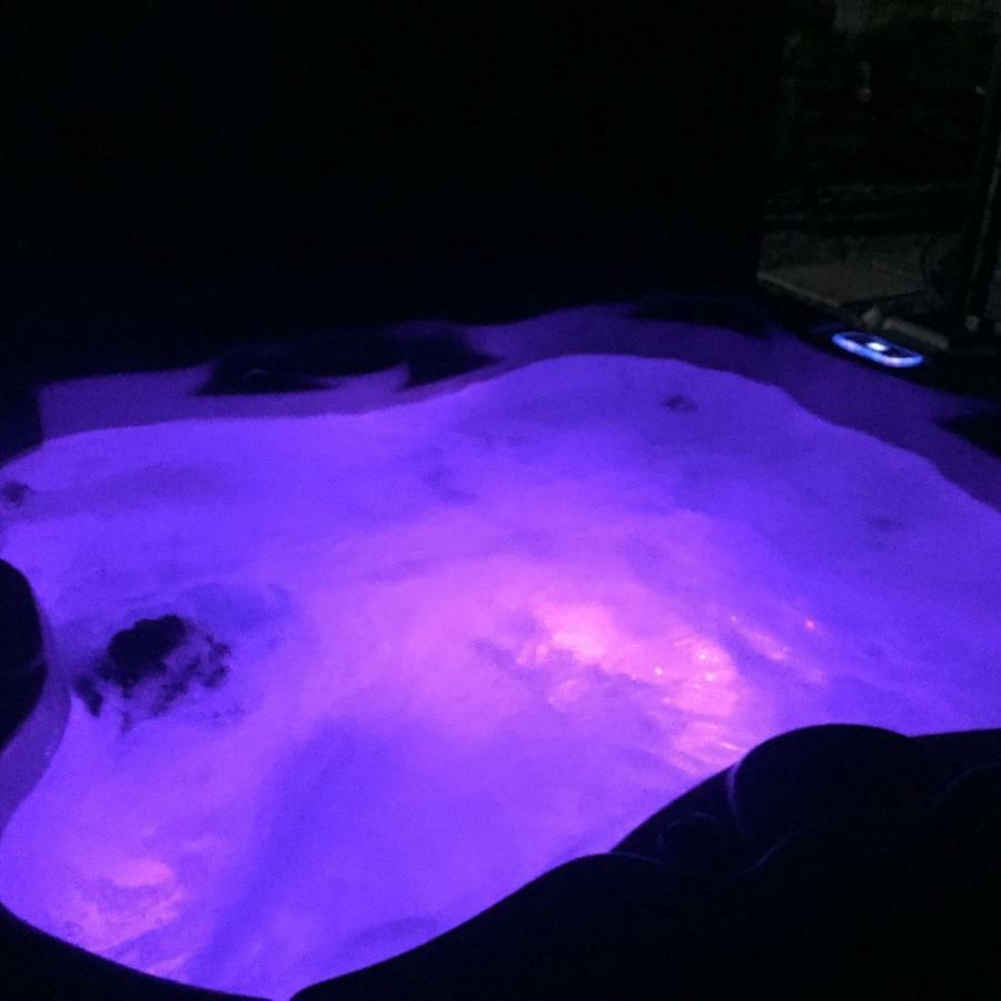 Saving Grace With Private Hot Tub Villa Bawdeswell Kültér fotó